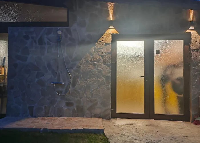 Къща за гости The Bird *