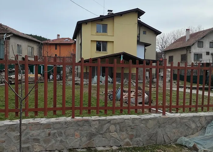 The Bird Къща за гости