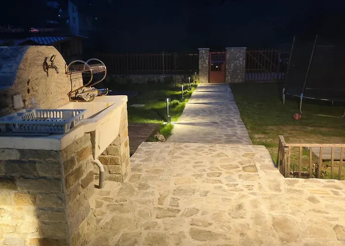 The Bird Къща за гости Боснек