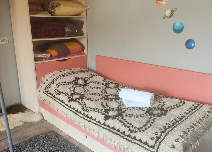 The Bird Къща за гости Боснек