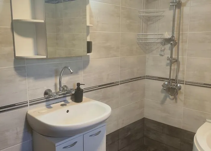 Къща за гости The Bird